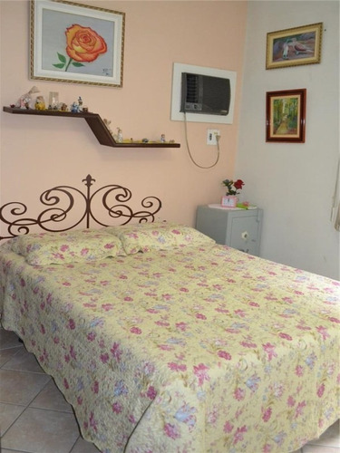 Imagem 3 de 8 de Guarujá - Praia Das Pitangueiras - Apartamento Com 02 Dormitórios - Ap2450 - 34709129