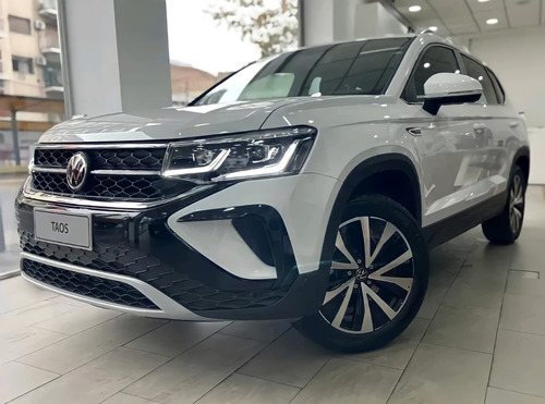 Imagen 6 de 25 de Volkswagen Taos 1.4 250tsi Highline Automatica At Vw 2023 23