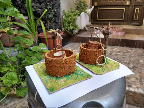Pesebre Rustico Gde Troncos, Madera P/figuras 36cms Con Pozo (Usado)