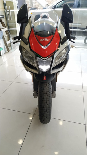 Imagen 5 de 10 de Aprilia Rsv4 Rf