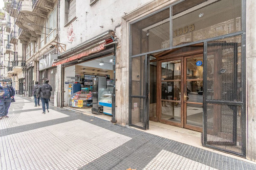 Oficina Comercial Venta En Av De Mayo Monserrat