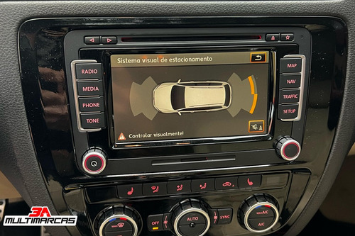 Volkswagen Jetta 2.0 Tsi Highline 4p