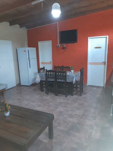Imagen 12 de 15 de Casa Quinta San Vicente Hospedaje Pileta Quincho Parrilla