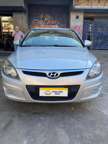 Hyundai I30 1.4 Gls Seguridad L Mt 2011