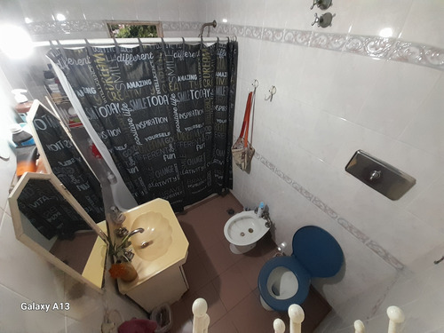 Venta 2 Viviendas De 3 Amb C/u S/172 M² De Lote