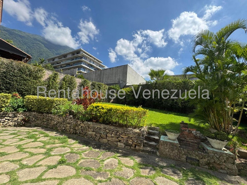 Estupenda Casa Comercial En Alquiler Ubicada En Altamira