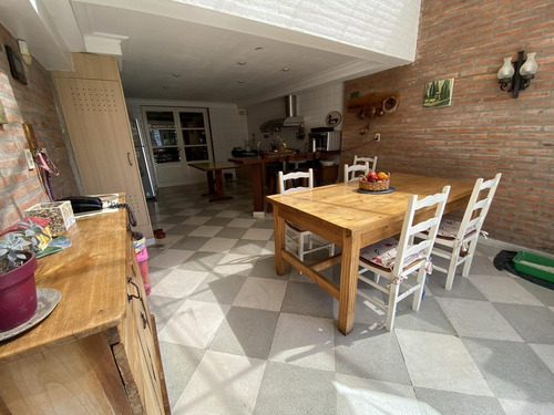 Imagen 14 de 30 de Casa - Mart.-fleming/panam.