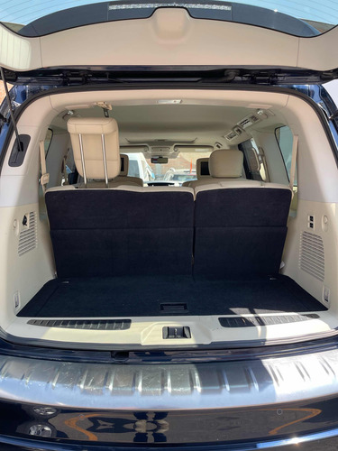 Infiniti QX80 5.6l Perfection 7 Pasajeros At