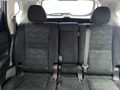 Nissan X-Trail T32 ADVANCE AT 2.5 4X2