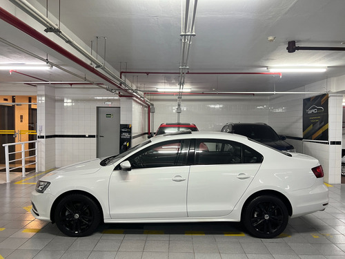 Volkswagen Jetta 2.0 TSI HIGHLINE 211CV GASOLINA 4P TIPTRONIC