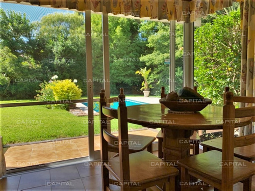 Imagen 12 de 30 de Espléndida Casa De Tres Dormitorios Y Piscina En Rincon Del Indio Punta Del Este- Ref: 28569