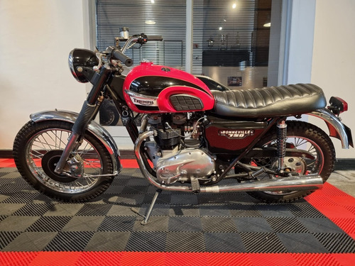 Imagen 3 de 7 de Triumph Bonneville 750 Hilton Motors Co