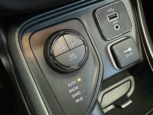 Jeep Compass 2.0 16V DIESEL LONGITUDE 4X4 AUTOMÁTICO