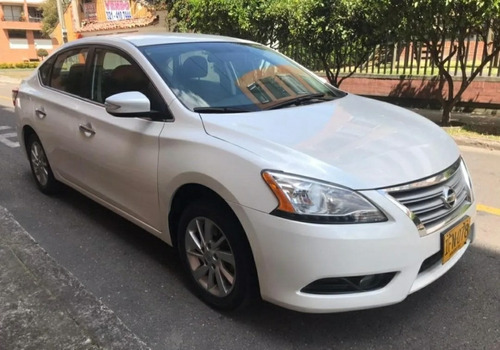 Vendo Nissan Sentra Advanc