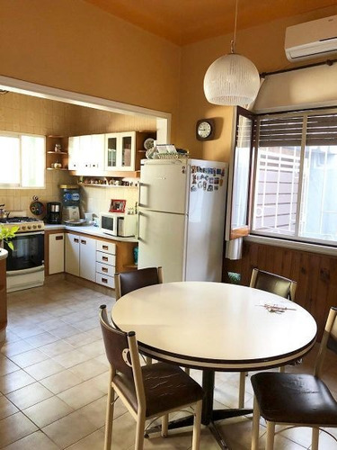 Casa En Venta En Villa Ballester