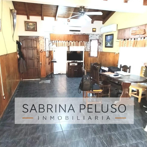 Venta Casa Local Moreno