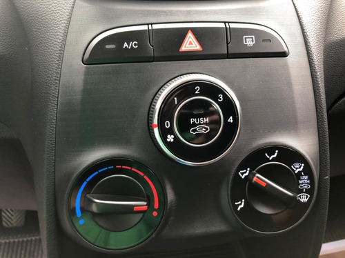 Hyundai Hb20 2017 1.6 Comfort Plus Flex 5p