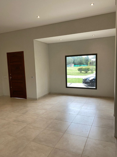 Imagen 9 de 13 de Propiedad En Venta Fincas De Álvarez