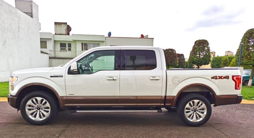 Imagen 4 de 15 de Ford Lobo Lariat 2015