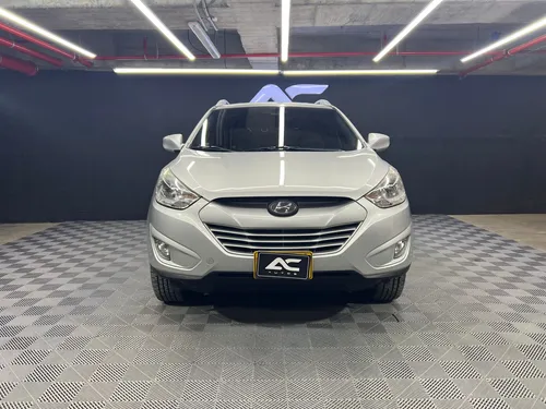 Hyundai Tucson IX35 GL 2.0 4X2