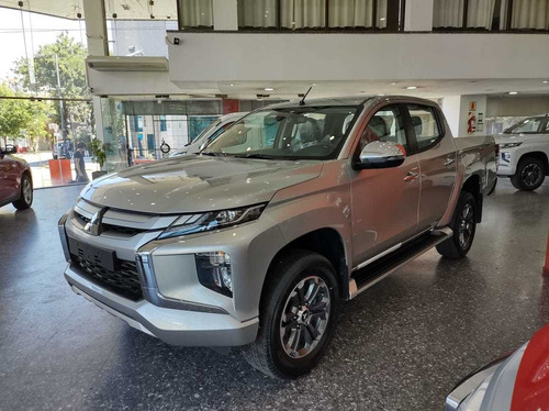 Mitsubishi L200 2.4 Did 4x4 Full Automatica
