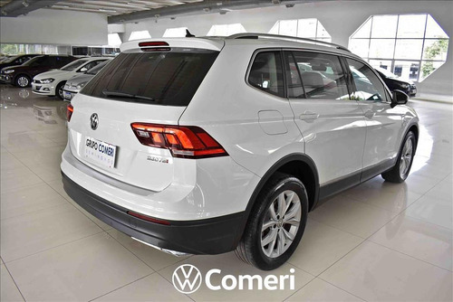 Imagem 4 de 15 de Tiguan 1.4 250 Tsi Total Flex Allspace Comfortline Tiptronic