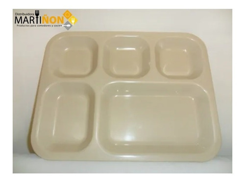 Charola De 5 Divisiones Plástico Duro 34.5x26.5 30pz