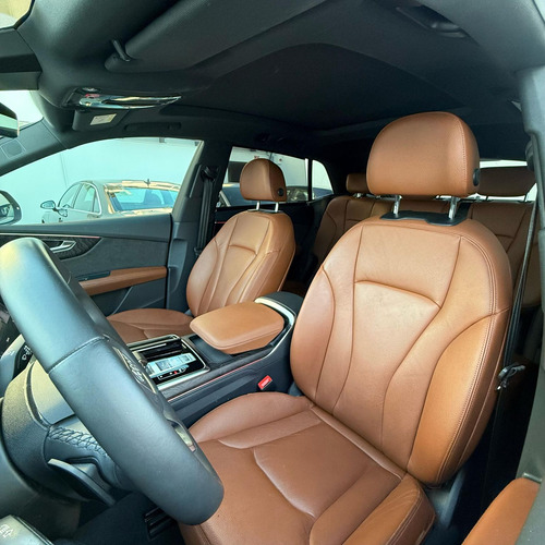 Audi Q8 2021