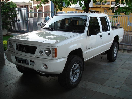 Imagem 5 de 7 de Kit Moldura Farol + Pisca L-200 Quadrada Gl/gls 2001/2006
