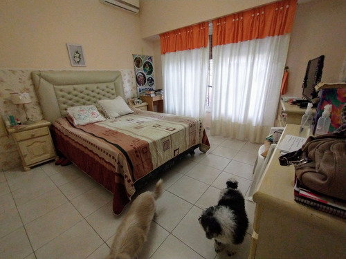 Casa 3 Ambientes Villa Luzuriaga Venta Mas Departa