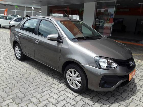 Toyota Etios 1.5 X Plus Sedan 16v Flex 4p Automático