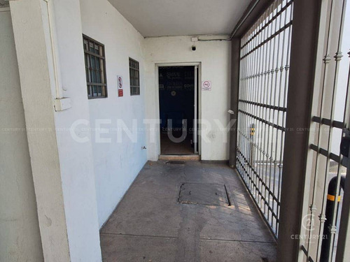 Oficina En Venta En Zona Centro, Chihuahua Chih.