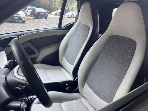Smart Fortwo Cabrio Le Pearl Grey Aa Mt