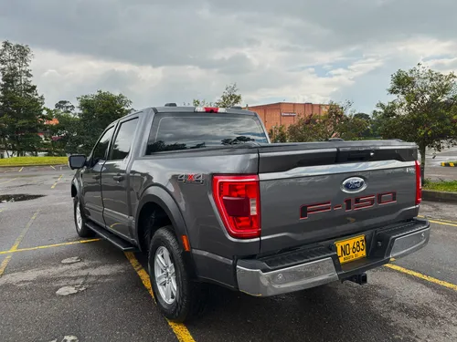 Ford F150 (14) Xlt Hybrid At 3500cc 4x4
