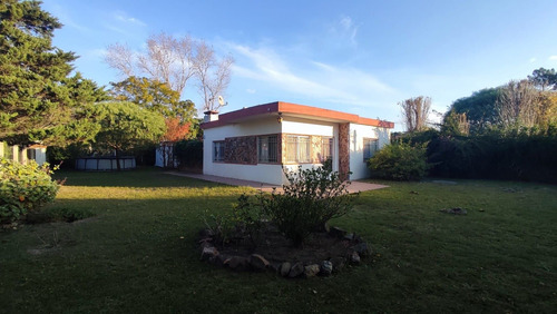 Venta Casa 4 Dormitorios Parque Del Plata Con Cochera