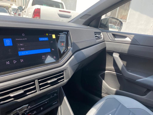 Volkswagen Nivus Highline 2024