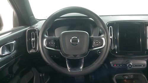 Volvo XC40 1.5 T5 PHEV R-DESIGN RECHARGE DCT