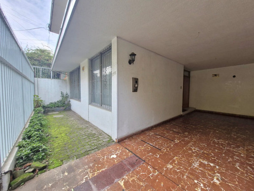 Se Arrienda Casa Con Giro Comercial En Concepción