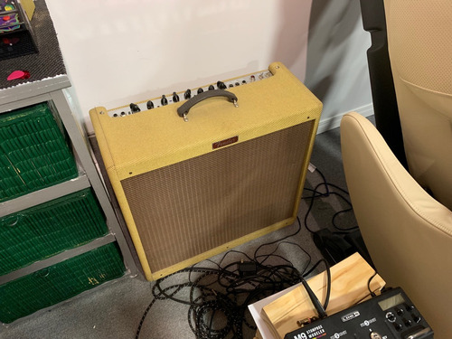 Fender Reissue Blues Deville 4x10 Valvular 