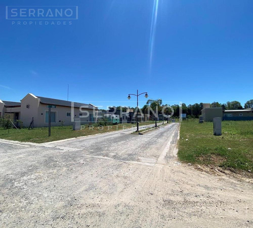 Venta Casa 2 Dormitorios En Capilla Del Señor. Barrio Las Lomadas. A Estrenar.