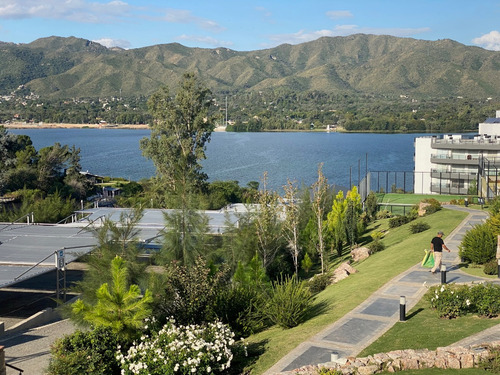 Veneto Village Un Lujo En Villa Parque Siquiman