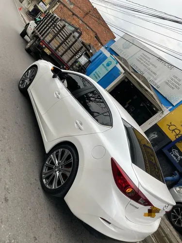 Mazda 3 2.0 Touring