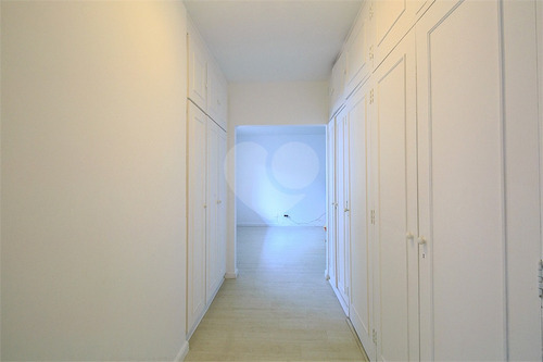 Imagem 26 de 30 de Casa No Alto Da Boa Vista Com 720 M² De Terreno, Piscina E Jardim! - Reo564566