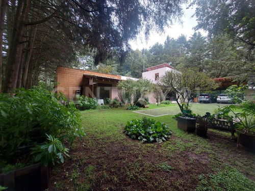 Casa Residencial En Venta En Ex Hacienda Jajalpa, Ocoyoacac, Estado De México.