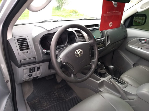 Imagem 7 de 9 de Toyota Hilux