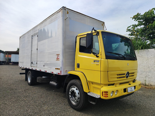 Mercedes Benz Mb 1718 Ano 2011 Toco Baú Carga Seca.