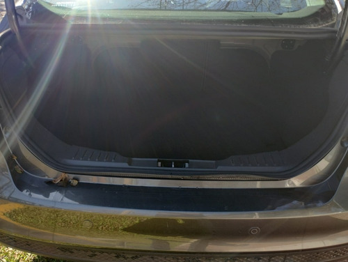 Imagen 9 de 17 de Ford Focus Se Plus At 4ptas 2016 Usado Gris