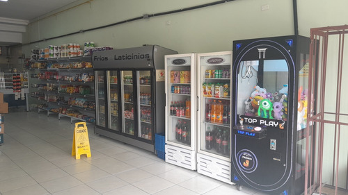 Prédio Comercial Com Padaria E 2 Casa A Venda