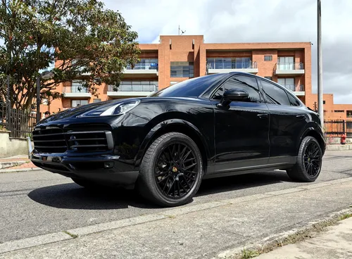 Porsche Cayenne 3.0 Platinum Edition