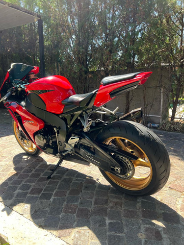 Honda Cbr 1000rr Fireblade Año 2008 Con 20800 Km